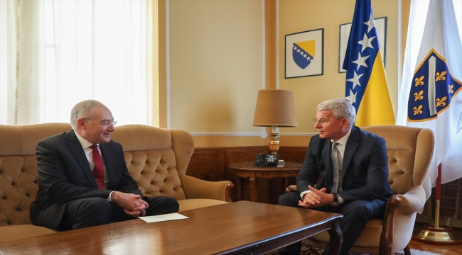 Boşnak lider Dzaferovic, Türkiye'nin Saraybosna Büyükelçisi Girgin'i kabul etti