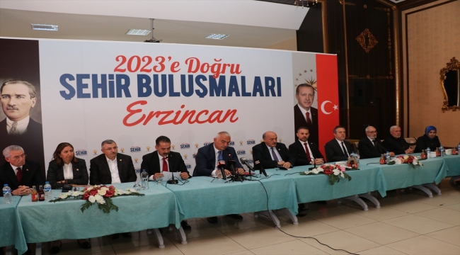 Kültür ve Turizm Bakanı Ersoy, Erzincan'daki "2023'e Doğru Şehir Buluşmaları" programında konuştu