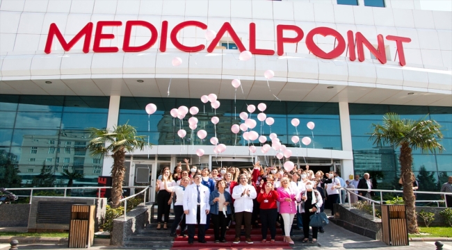 Medical Point Gaziantep'te "Pembe Ekim Farkındalık Etkinliği" gerçekleştirildi