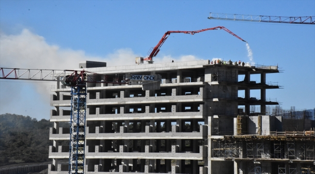 Ordu Şehir Hastanesi inşaatında çıkan yangın söndürüldü