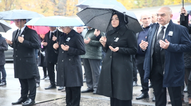 Büyükelçi Daniş Tunalıgil anıldı