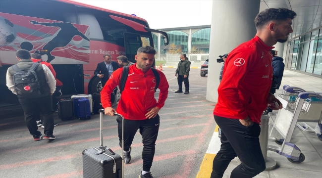 A Milli Futbol Takımı, İskoçya maçı için Diyarbakır'a gitti