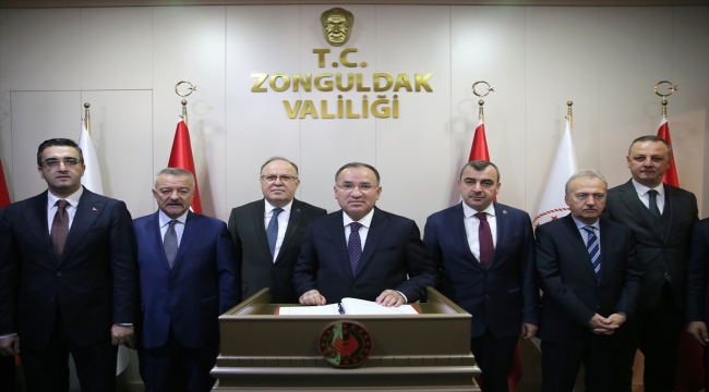 Adalet Bakanı Bozdağ, Zonguldak Valiliğini ziyaret etti