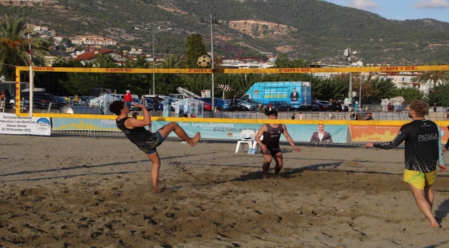 Alanya'da düzenlenen Footvolley Dünya Kulüpler Kupası Finalleri tamamlandı