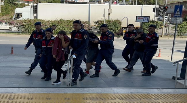 Alanya'da yeni doğmuş bebeğin pencereden atılmasıyla ilgili 3 şüpheli tutuklandı