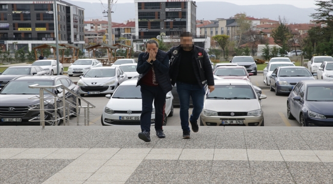 Bolu'da yolcu otobüsünde uyuşturucuyla yakalanan zanlı tutuklandı