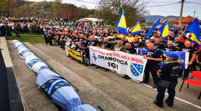 Bosna Savaşı'nın 8 kurbanı toprağa verildi