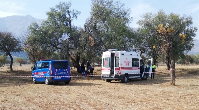 Denizli'de hayvanlarını otlatmak için araziye giden kişi ölü bulundu