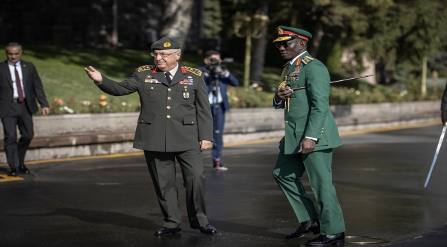 Genelkurmay Başkanı Orgeneral Güler, Nijeryalı mevkidaşı ile görüştü