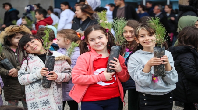 "Küçük Fidanlar Büyük Sporcular" organizasyonu kapsamında fidan dikimi gerçekleştirildi