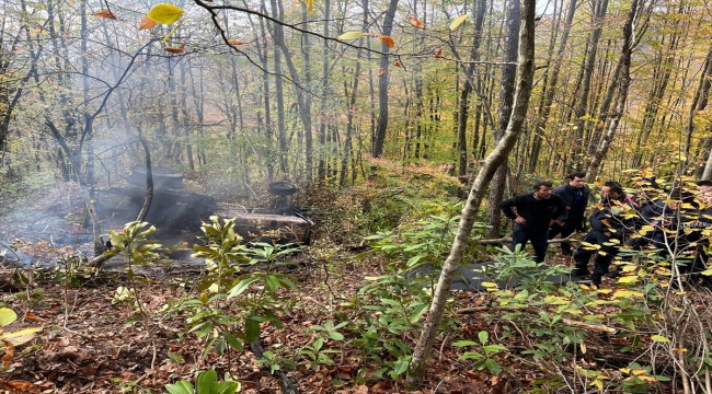 Sakarya'da devrilerek yangın çıkan traktörün altında kalan sürücü öldü