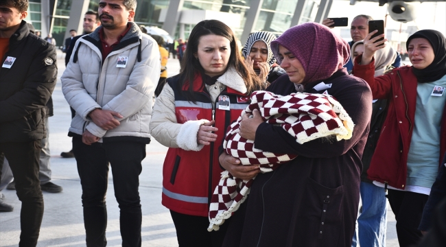 Şehit Piyade Uzman Çavuş Mustafa Işık'ın cenazesi Konya Havalimanı'na getirildi