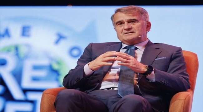 Şenol Güneş, Brand Week İstanbul 2022 etkinliğine katıldı