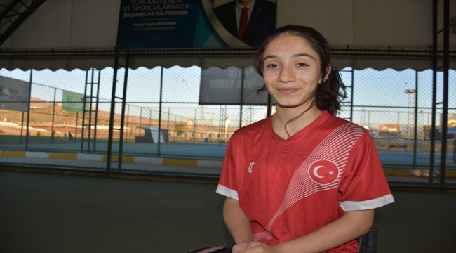 Şırnaklı engelli sporcular, Uluslararası Aspendos Open Tenis Turnuvası'na hazırlanıyor