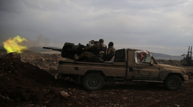 Suriye Milli Ordusu Afrin'de tatbikat yaptı