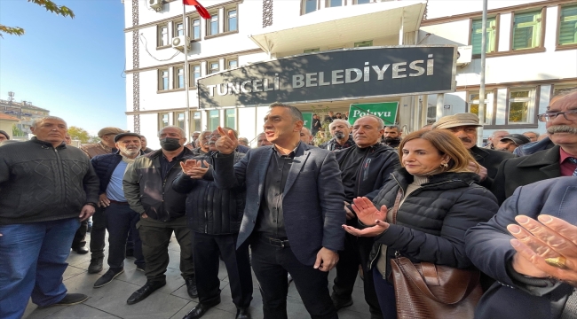 Tunceli'deki katı atık tesisi protestosunda gerginlik