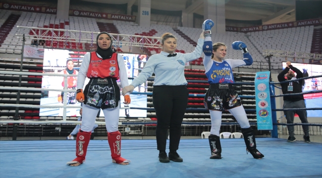 Uluslararası Antalya Muaythai Açık Kupası'nda final heyecanı 