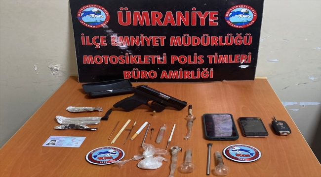 Ümraniye'de uyuşturucu operasyonunda 3 şüpheli yakalandı