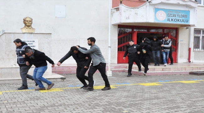 Yozgat'ta sahte kimlikle SRC sınava giren 36 kişi yakalandı