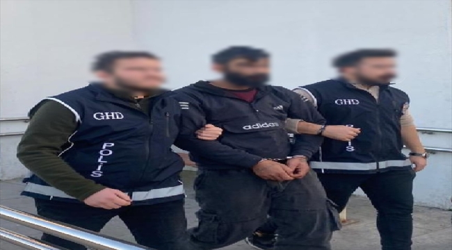 Adana'da göçmen kaçakçılığı operasyonunda yakalanan zanlı tutuklandı