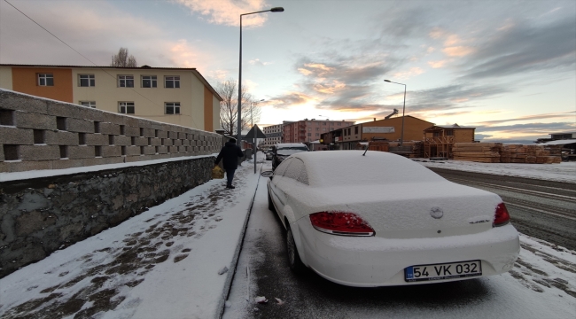 Ardahan'da kar ve soğuk hava etkili oluyor