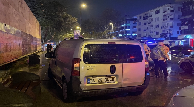 Bağdat Caddesi'nde hız yapan aracın çarptığı yaya hayatını kaybetti