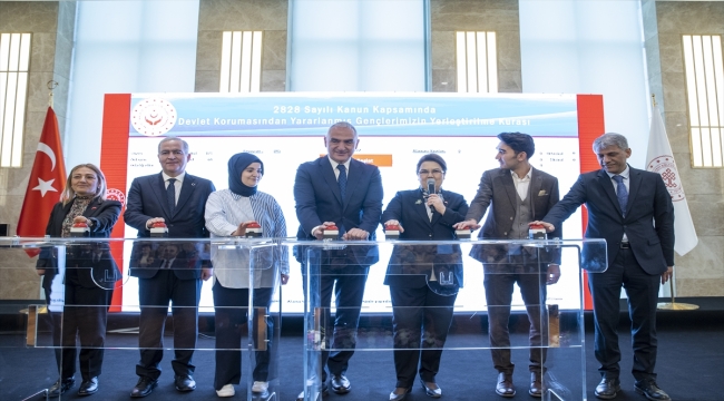 Bakan Yanık, "Devlet Korumasından Yararlanmış Gençlerin Kamu Kurum ve Kuruluşlarına Yerleştirilmesi Töreni"nde konuştu