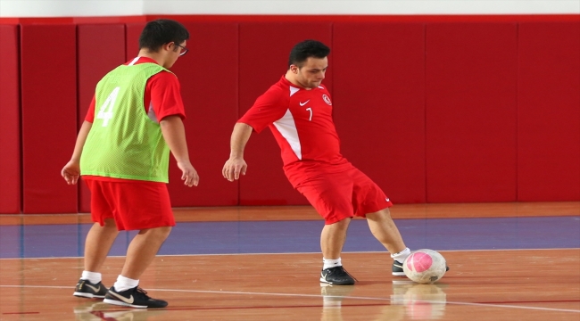 Down Sendromlular Futsal Milli Takımı'nda hedef dünyada ilk sırada yer almak