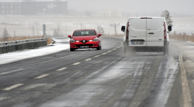 Erzurum, Ardahan ve Kars'ta kar etkili oluyor