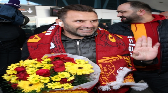 Galatasaray kafilesi, Sivas'a geldi