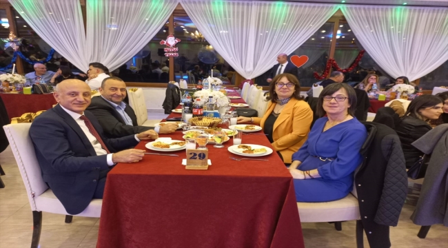 Hatay'da Noel dolayısıyla "kardeşlik sofrası" kuruldu