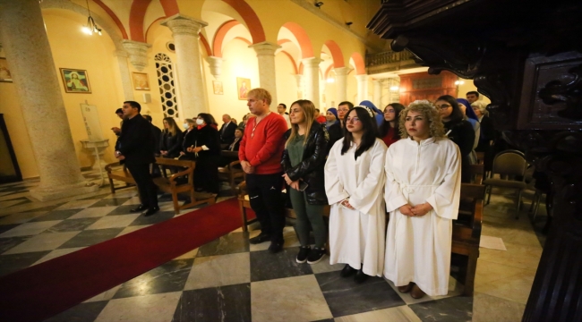 Hatay'da Ortodoks ve Katolik kiliselerinde Noel kutlandı