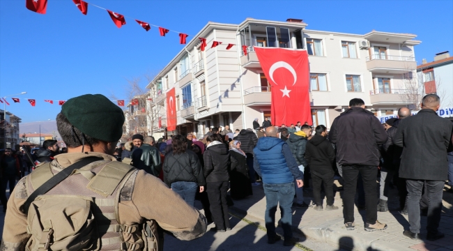 Irak'ın kuzeyindeki operasyonda yaralanan üsteğmen baba ocağı Erzincan'a döndü