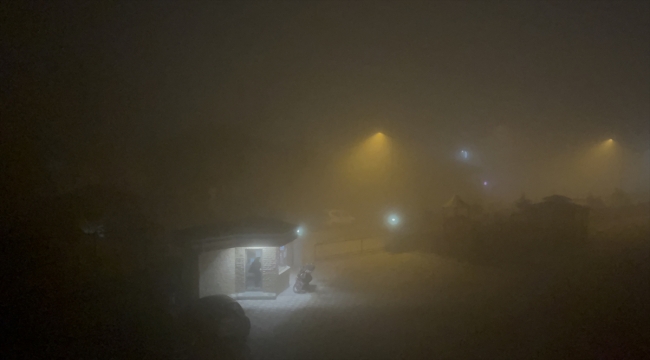 Isparta'da yoğun sis etkili oldu