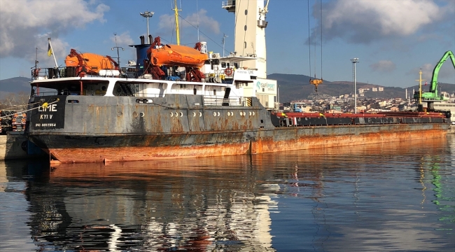 İzmit Körfezi'ni kirleten gemiye 3 milyon 492 bin lira ceza kesildi