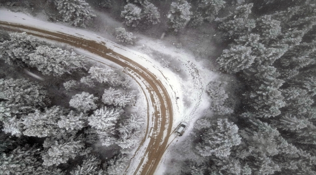 Kastamonu'da kar yağışı etkili oluyor