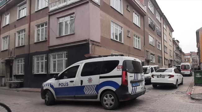 Konya'da iki kızını bıçaklayarak öldüren baba polise teslim oldu