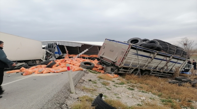 Konya'da zincirleme trafik kazasında 2 kişi öldü