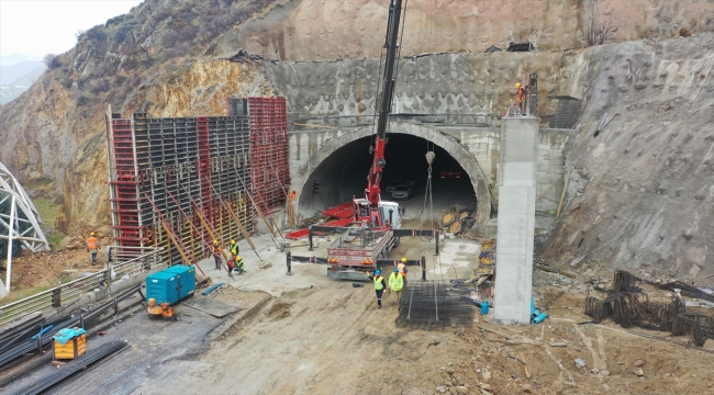 Kuzey Ankara Protokol Yolu Tüneli'ndeki çalışmaların ilk etabı tamamlandı