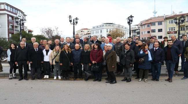 Memleket Partisi Genel Başkanı İnce, Yalova'da esnafı ziyaret etti