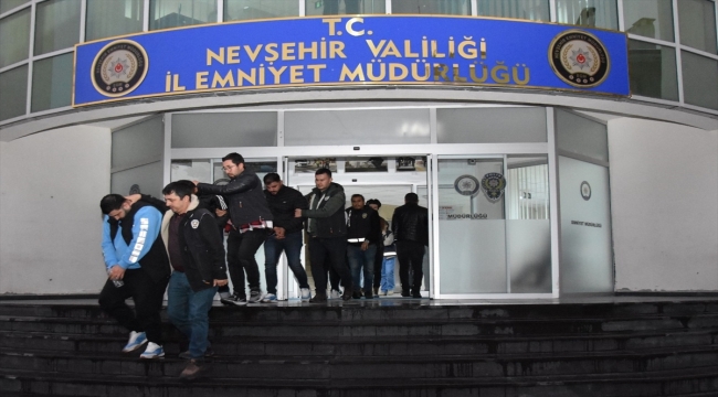 Nevşehir merkezli dolandırıcılık operasyonunda 24 şüpheli yakalandı