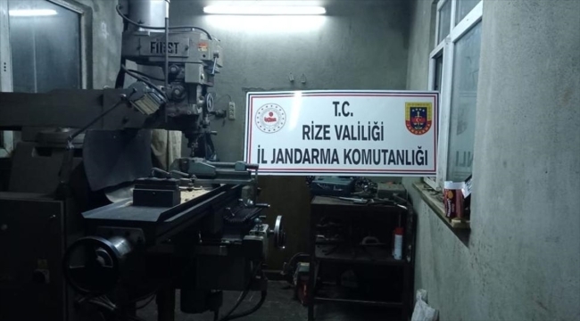 Rize'de kaçak silah atölyesine düzenlenen operasyonda 2 kişi yakalandı