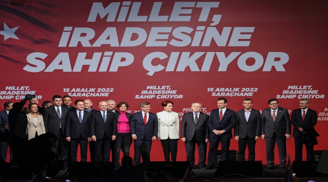 Saraçhane'de ''Millet, iradesine sahip çıkıyor'' mitingi düzenlendi