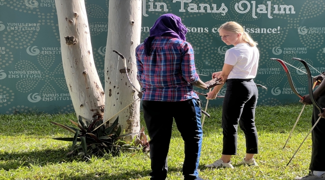 Senegalliler geleneksel Türk okçuluğu ile tanıştı