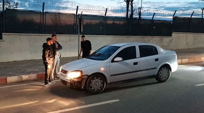 Siirt'te yolda oynayan çocukların neden olduğu kazada bir kişi yaralandı