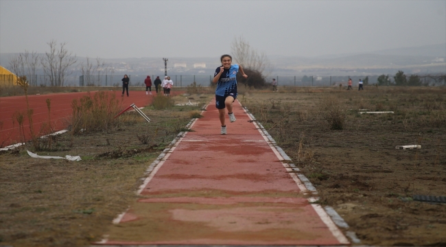 Türkiye şampiyonu özel sporcu Yağmur, yeni madalyalar için ter döküyor