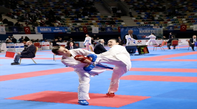 Türkiye Ümit, Genç ve 21 Yaş Altı Karate Şampiyonası, Kocaeli'de devam ediyor