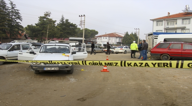 Uşak'ta silahlı saldırıya uğrayan baba oğul ağır yaralandı