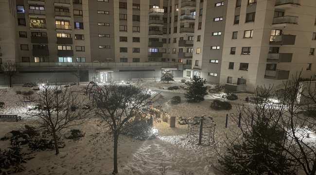 Yoğun kar yağışının etkili olduğu Polonya'da enerji tasarrufu gündemde