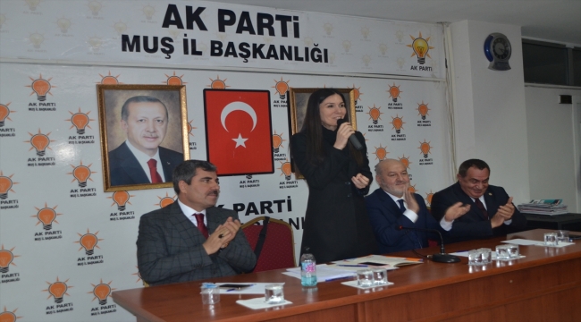 AK Parti Genel Başkan Yardımcısı Karaaslan Muş'ta partililerle buluştu